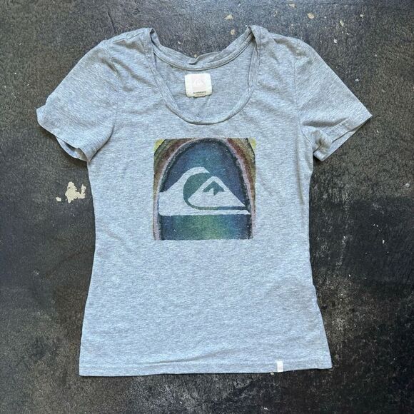 Quiksilver Short Sleeve Top Big Logo Y2K Cotton Blend Women’s Size Medium Preppy - Picture 1 of 9